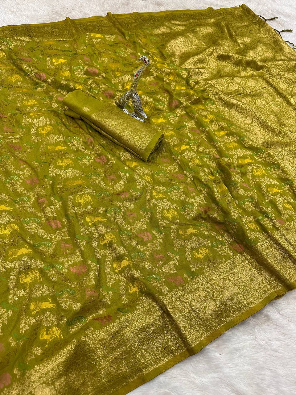 Pure Hand-Dyed Nylon Kadi Crepe Georgette Saree with Meenakari Jacquard Weave