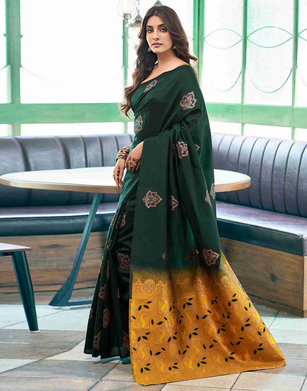 Organic Banarasi Wedding Saree – Lightweight & Breathable