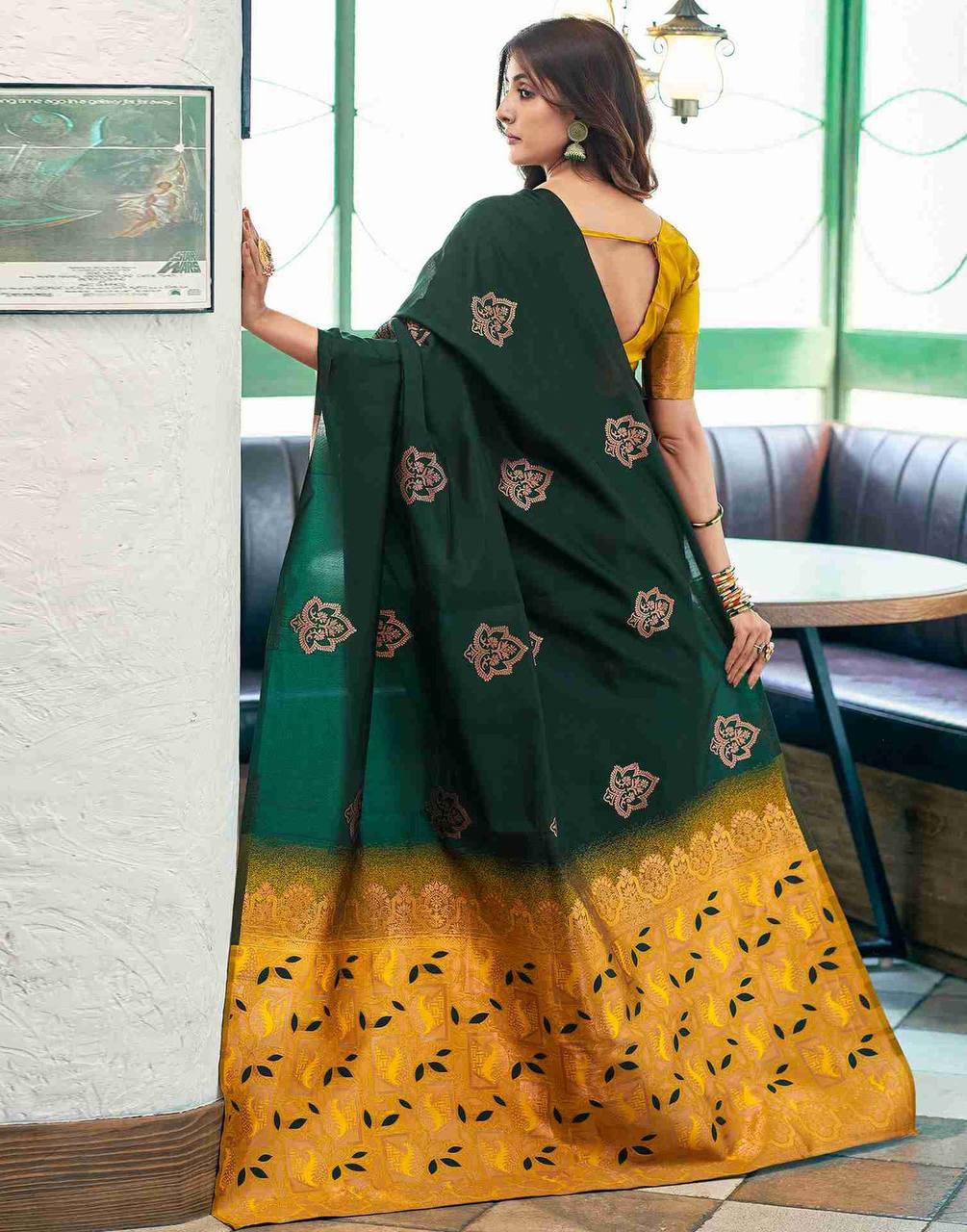Organic Banarasi Wedding Saree – Lightweight & Breathable