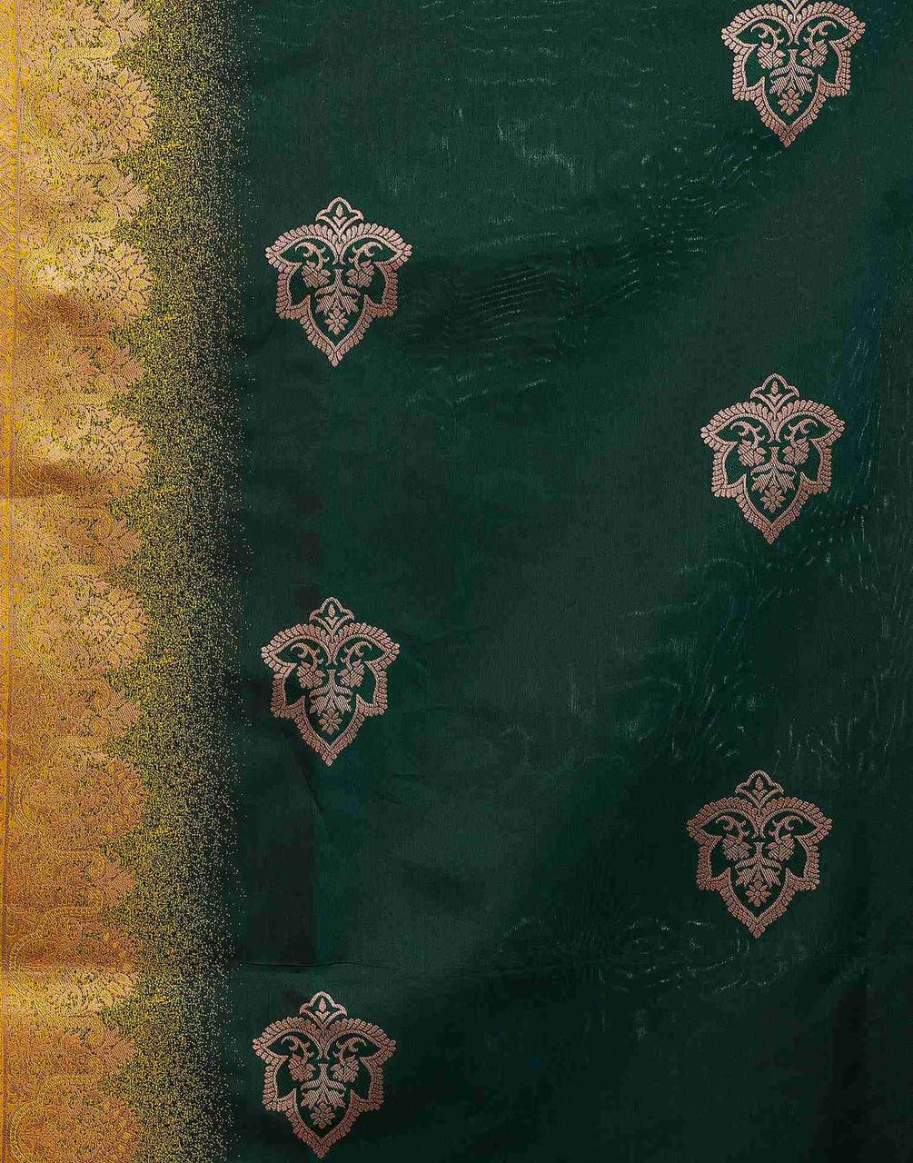 Organic Banarasi Wedding Saree – Lightweight & Breathable