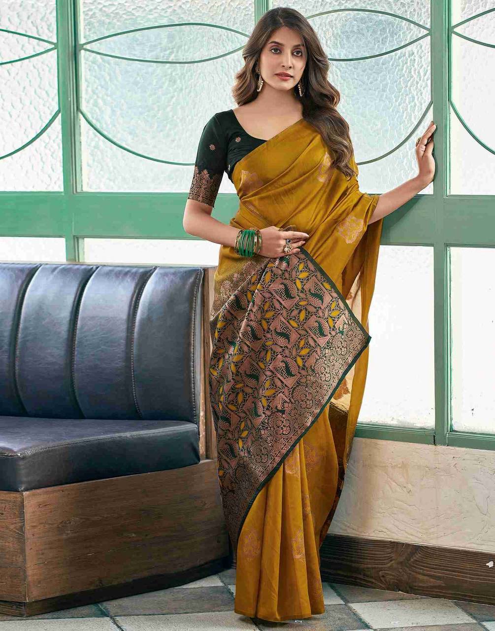 Organic Banarasi Wedding Saree – Lightweight & Breathable