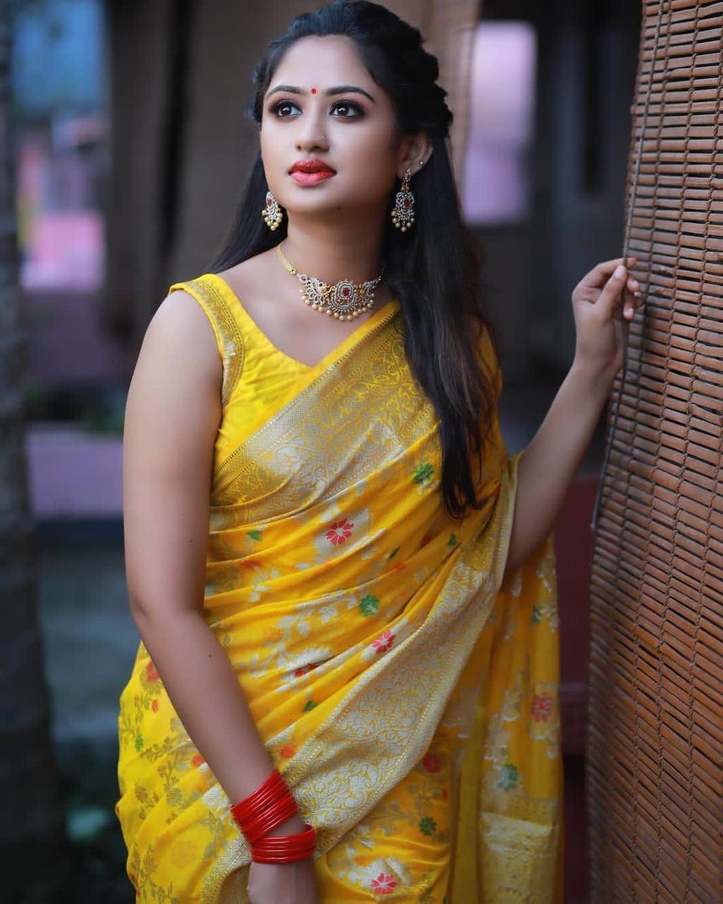 Pure Banarasi Khadi Georgette Silk Saree with Gold Zari Weaving