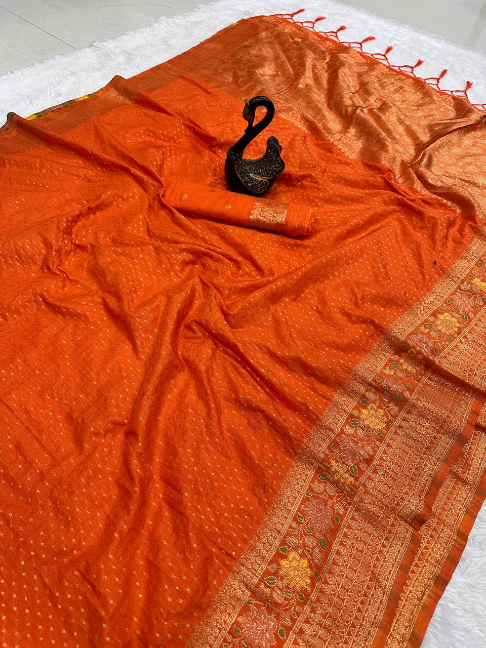 Hand Dyed Crepe Georgette Saree with Meenakari Jacquard Weaving