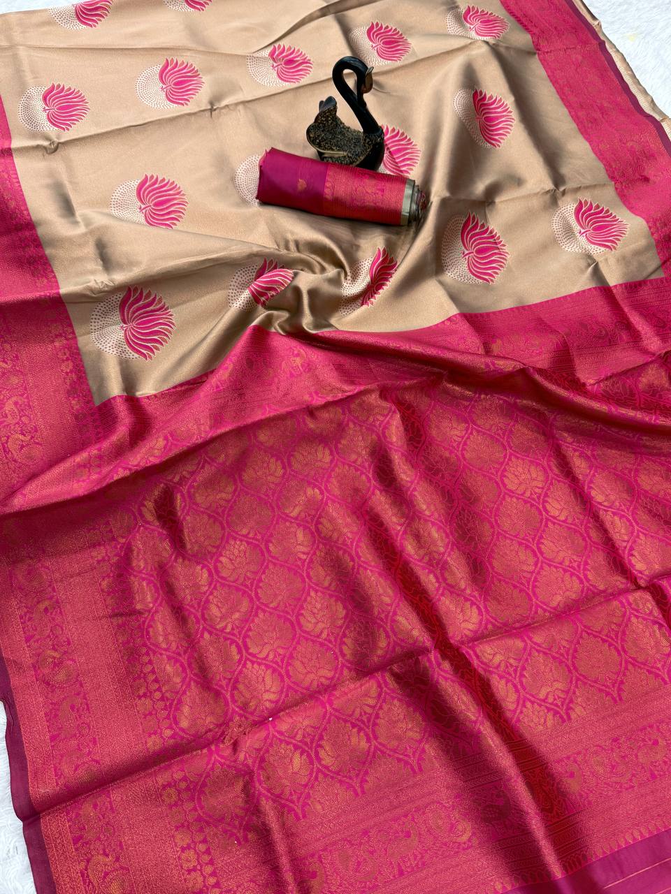 Organic Banarasi Wedding Saree – Light & Comfortable