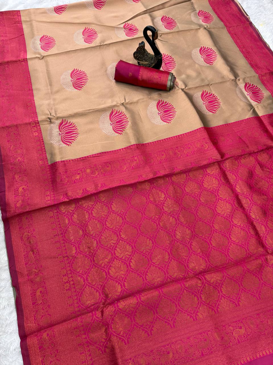 Organic Banarasi Wedding Saree – Light & Comfortable
