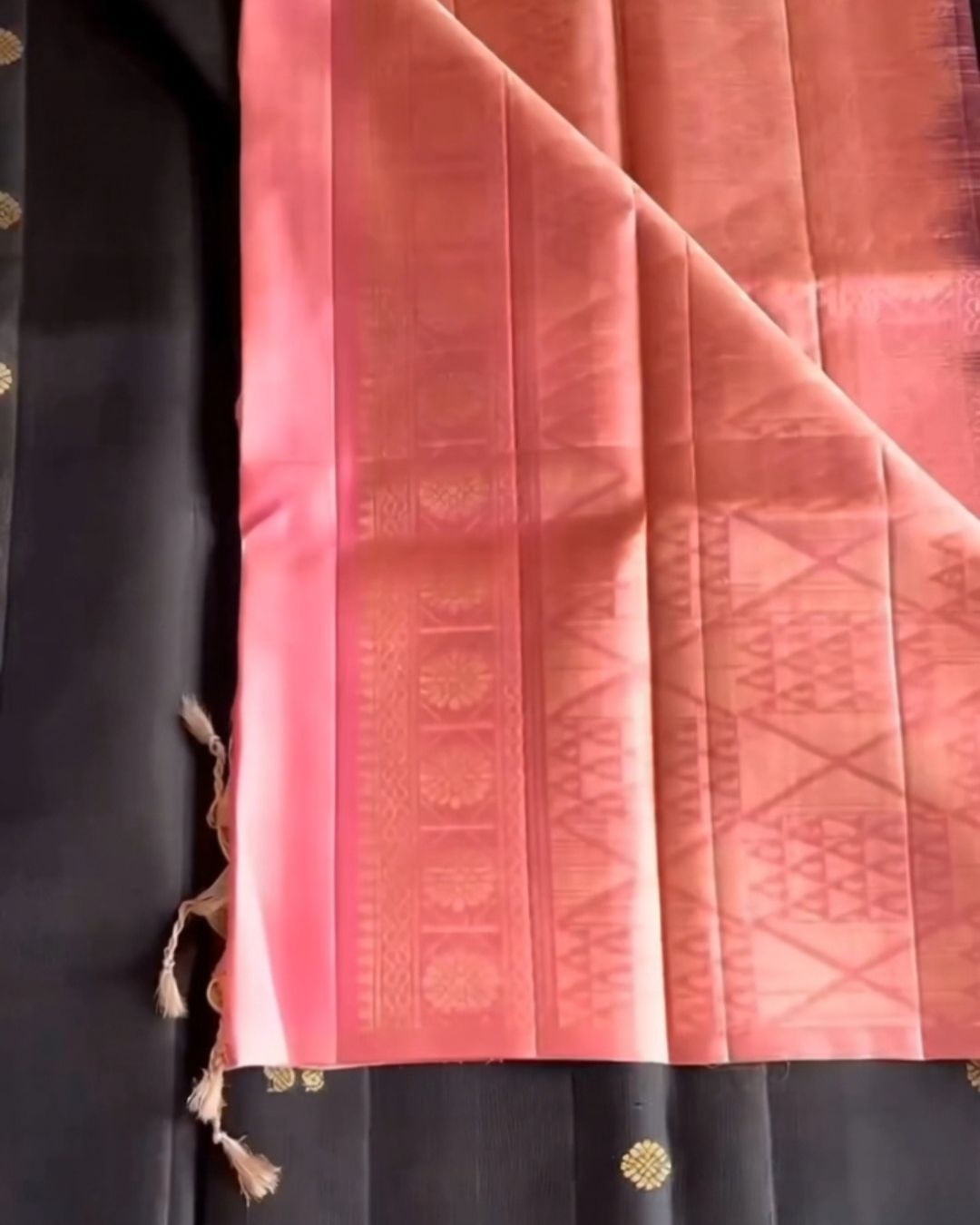 Black silk Kanchipuram Saree