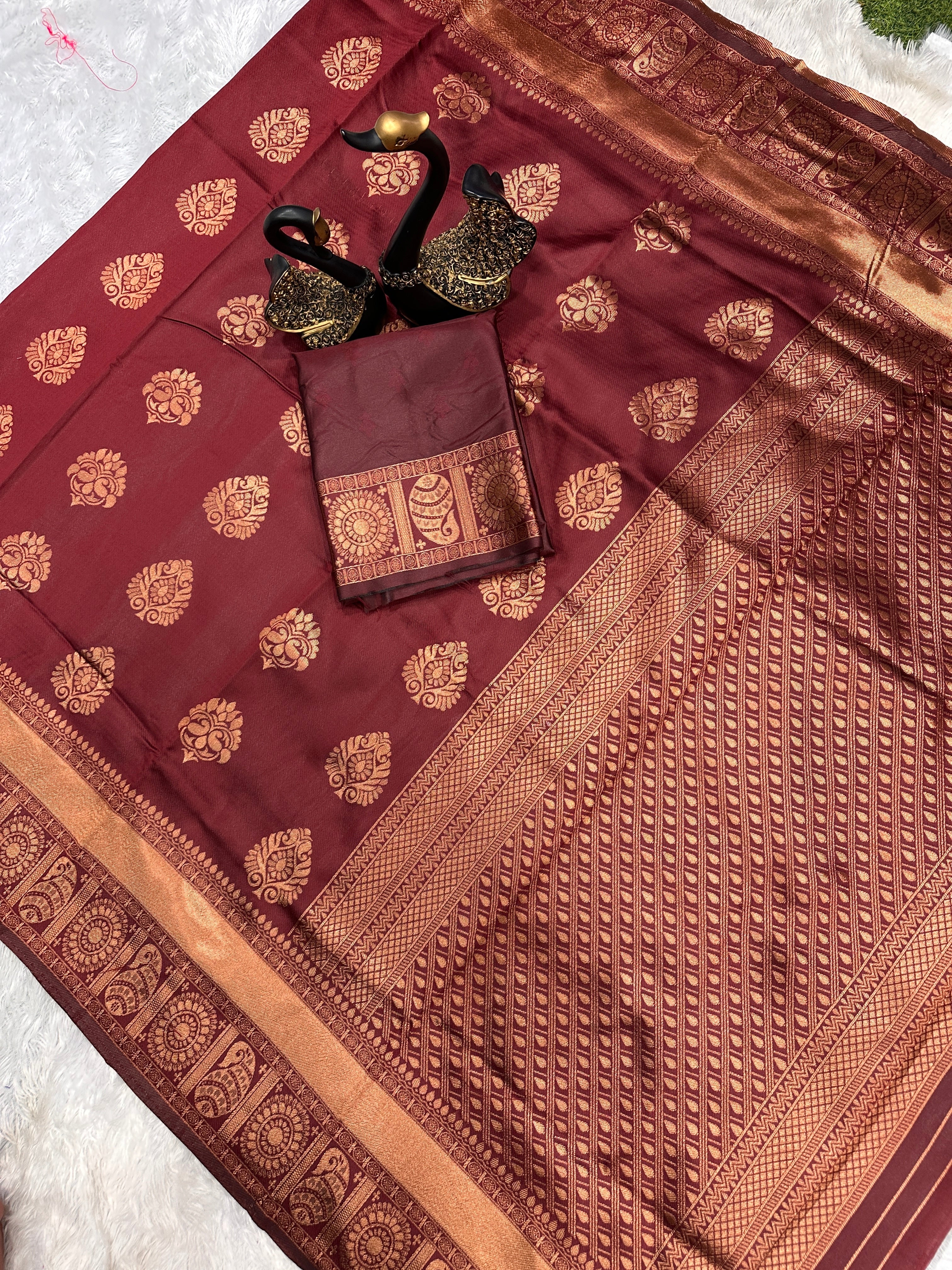 Royal Comfort Organic Banarasi Lichi Silk Wedding Saree