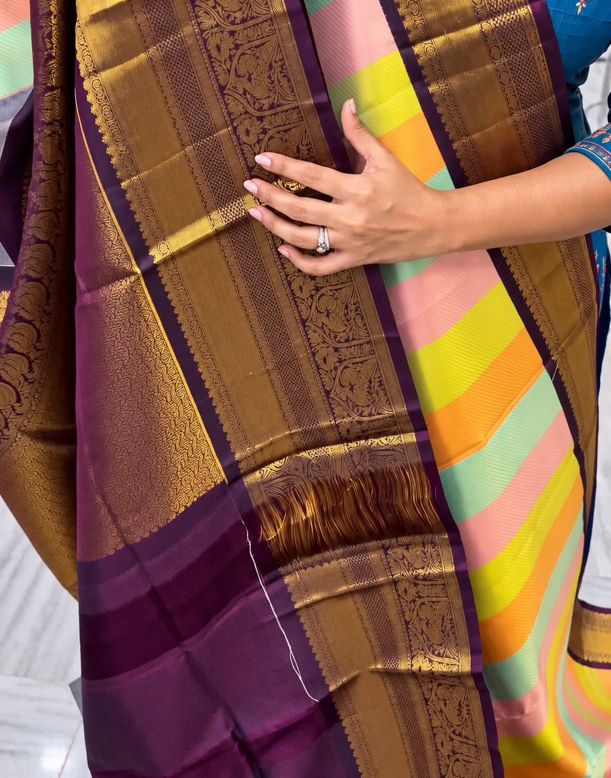 Twill Gadwal Multi Color Saree