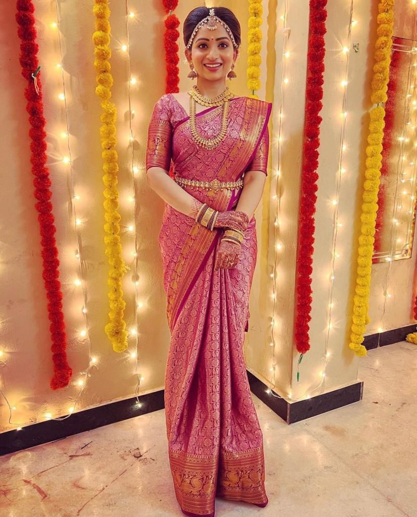 Bridal Pink Kanchipuram Silk Saree with Rich Zari Work