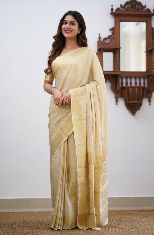 Elegant Lightweight Banarasi Saree in Premium Lichi Silk