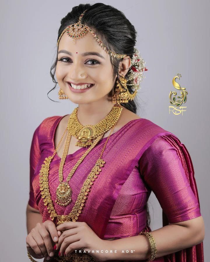 Elegant Wine Purple Soft Silk Saree with Subtle Golden Weaving