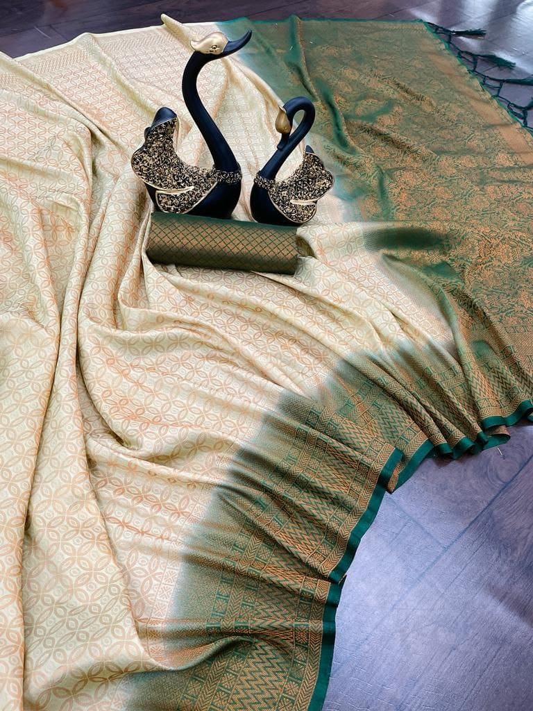 Elegant Pink & Black Soft Silk Saree with Rich Woven Pallu