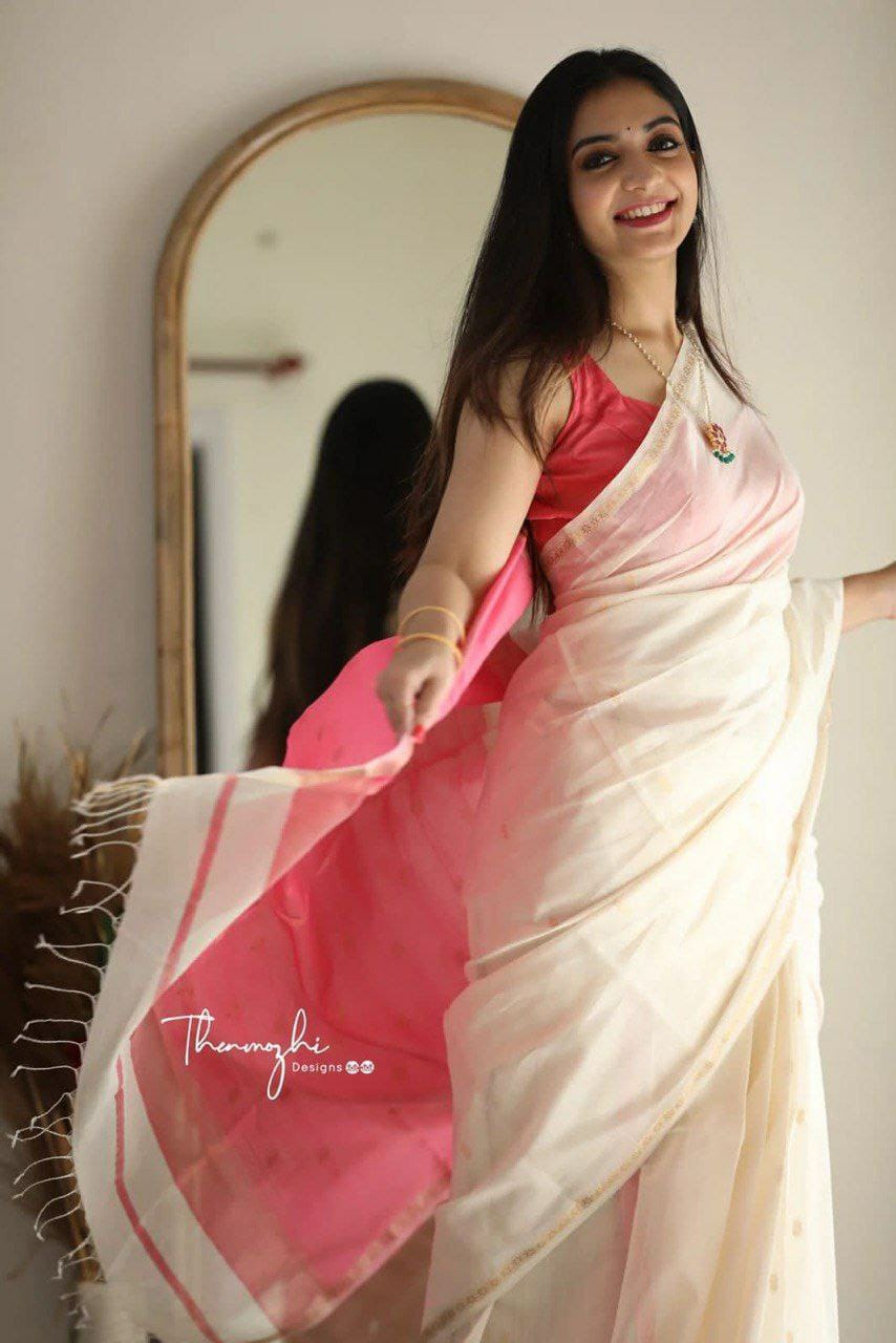 Elegant Off-White Cotton Saree with Pink Contrast Pallu