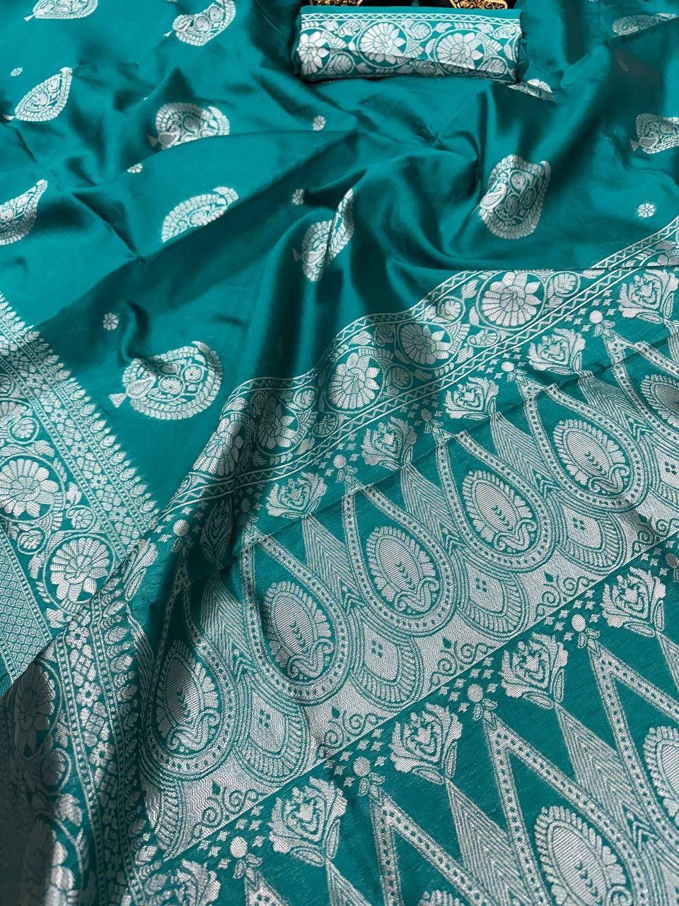 Lightweight Organic Banarasi Lichi Silk Wedding Saree