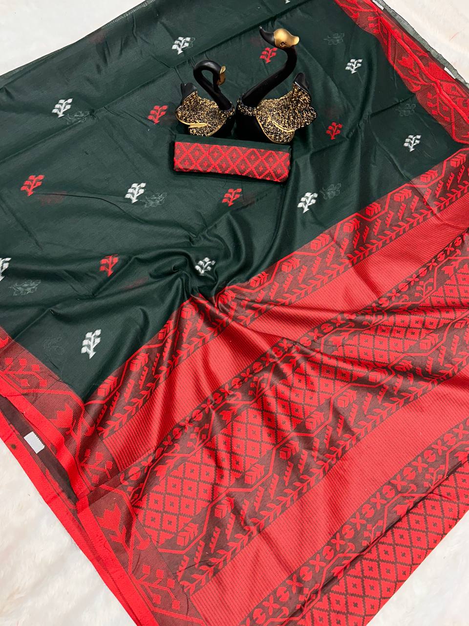 New Lilan Slab Soft Cotton Saree with Rich Weaving Blouse