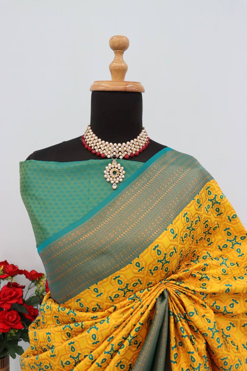 Premium Kanjivaram Soft Silk Saree with Copper Zari Jaal Weaving
