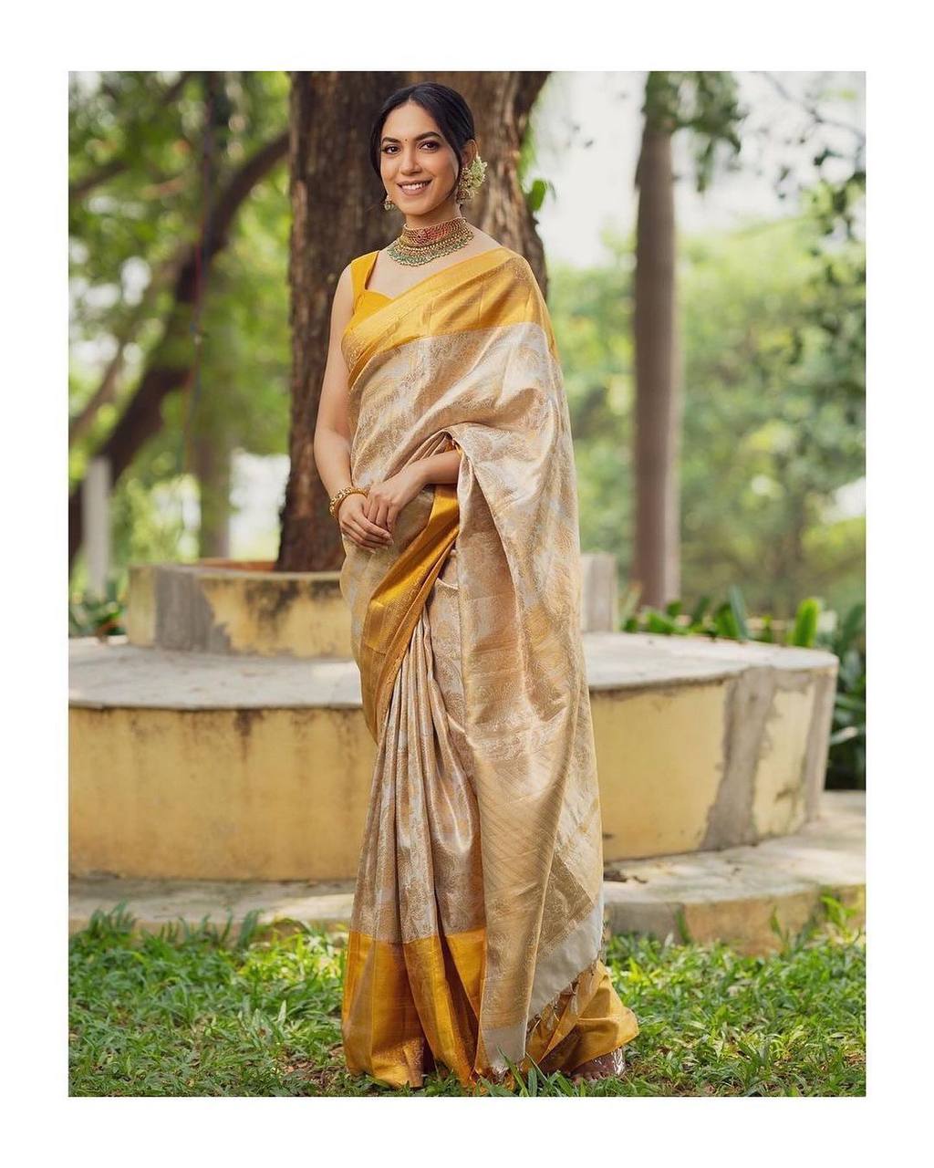 Elegant Banarasi Saree in Premium Lichi Silk