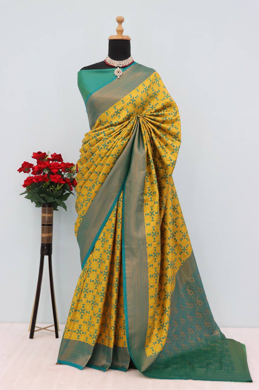 Premium Kanjivaram Soft Silk Saree with Copper Zari Jaal Weaving