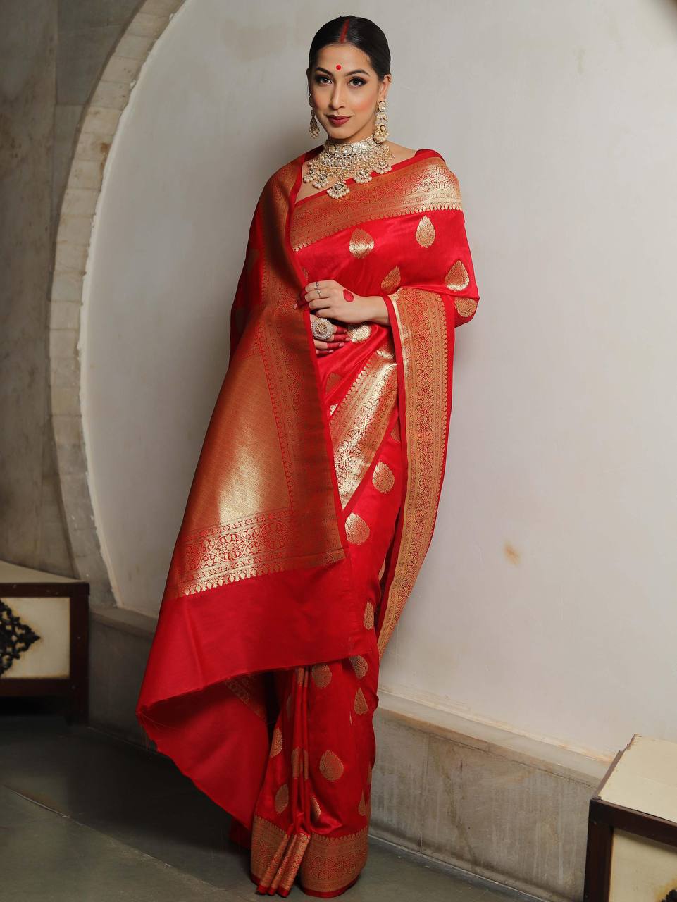Elegant Lichi Silk Organic Banarasi Wedding Saree