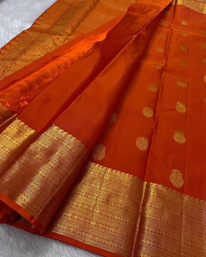 Lightweight Organic Banarasi Lichi Silk Wedding Saree