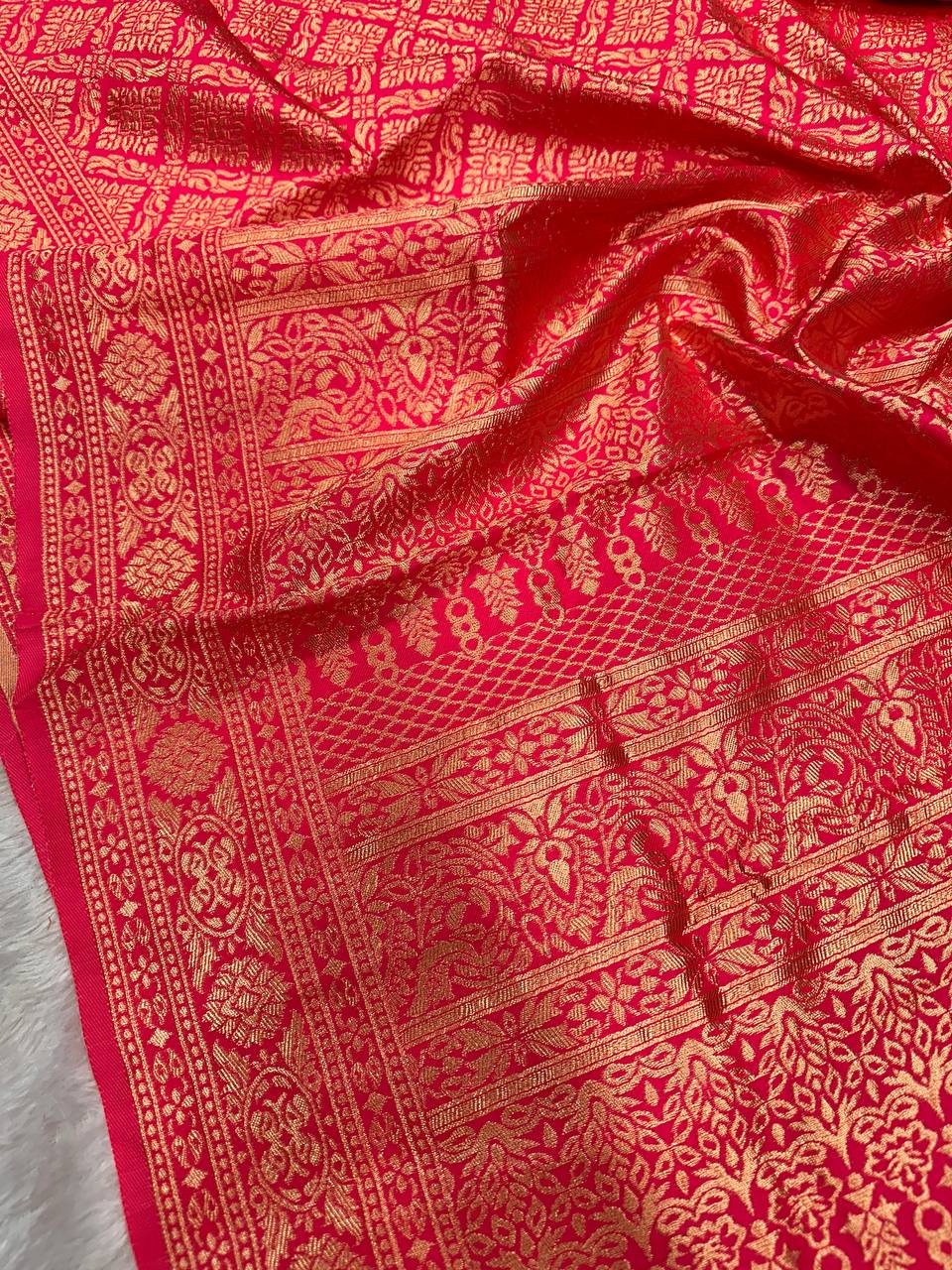 Elegant Organic Banarasi Lichi Silk Saree for Weddings