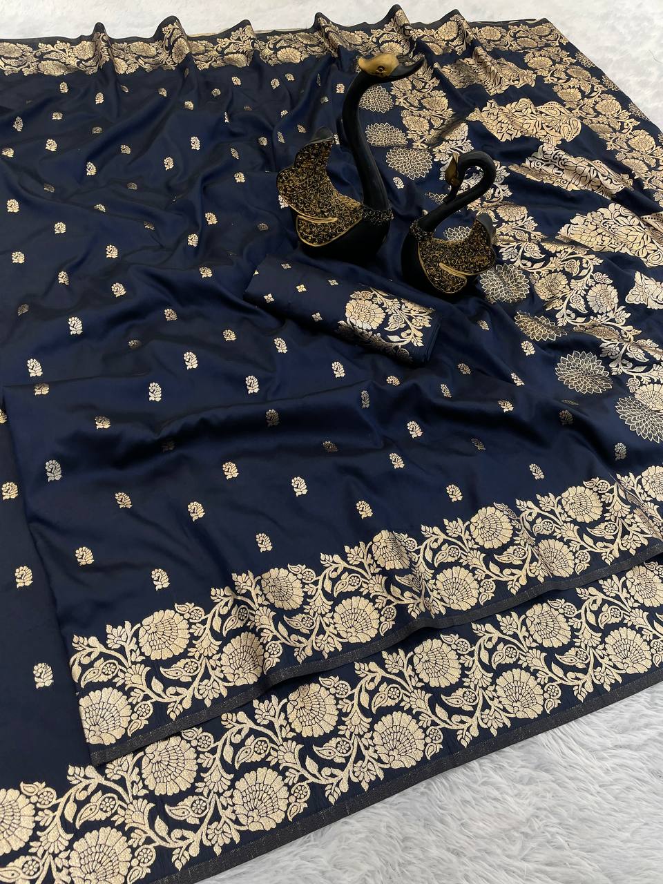 Pure Banarasi Silk Saree with Golden Zari Weaving