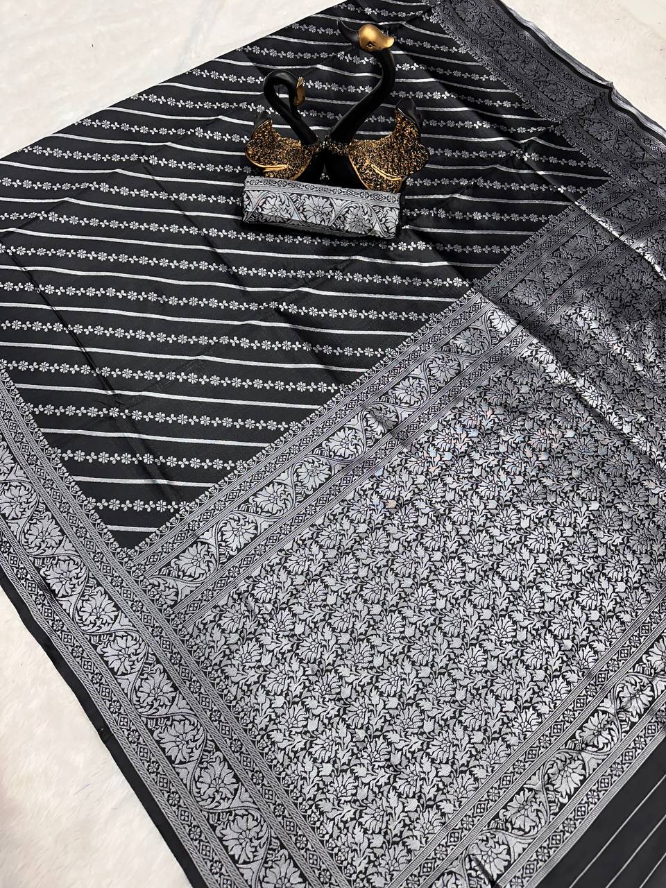 Rich Comfort Organic Banarasi Lichi Silk Wedding Saree