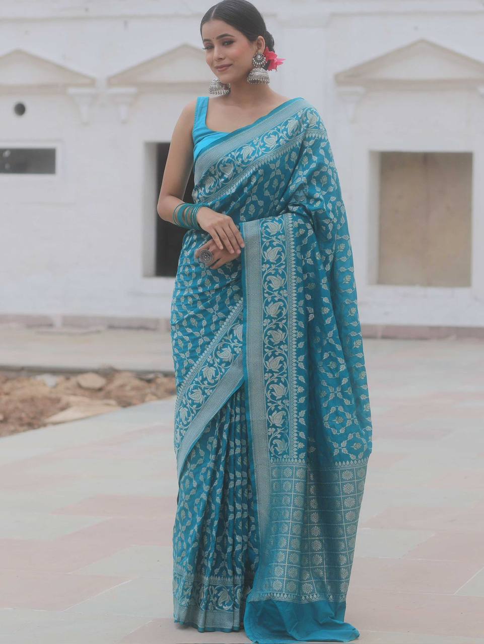 Breathable Organic Banarasi Lichi Silk Wedding Saree