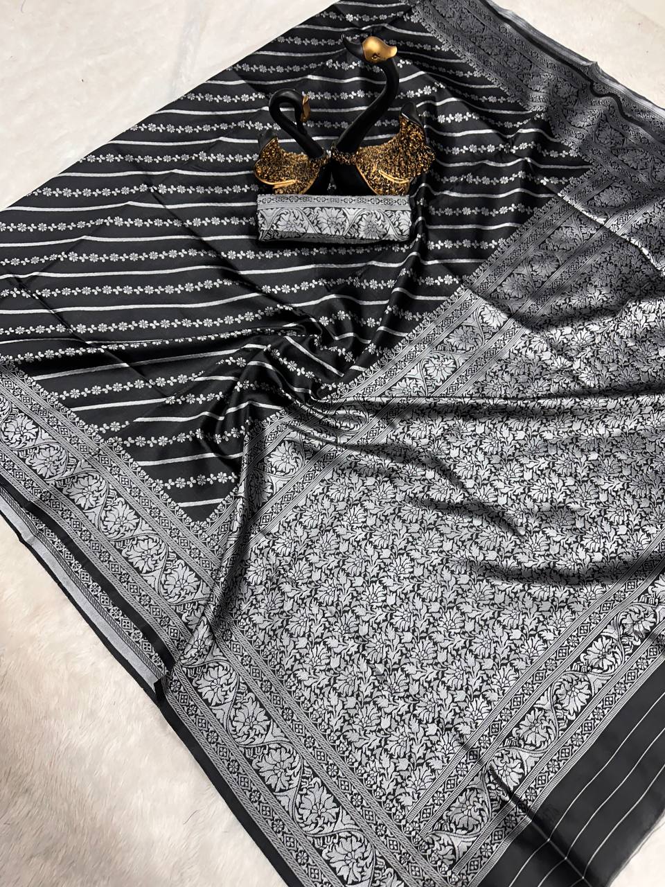 Rich Comfort Organic Banarasi Lichi Silk Wedding Saree