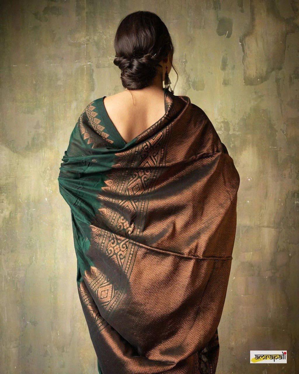 Light Feel Organic Banarasi Lichi Silk Wedding Saree