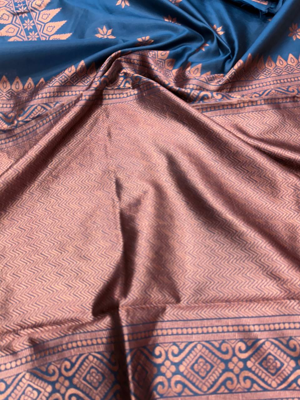 Light Feel Organic Banarasi Lichi Silk Wedding Saree