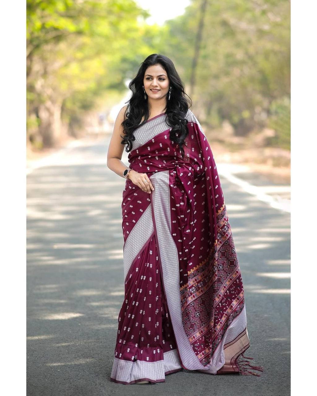 Classic Comfort Organic Banarasi Lichi Silk Wedding Saree