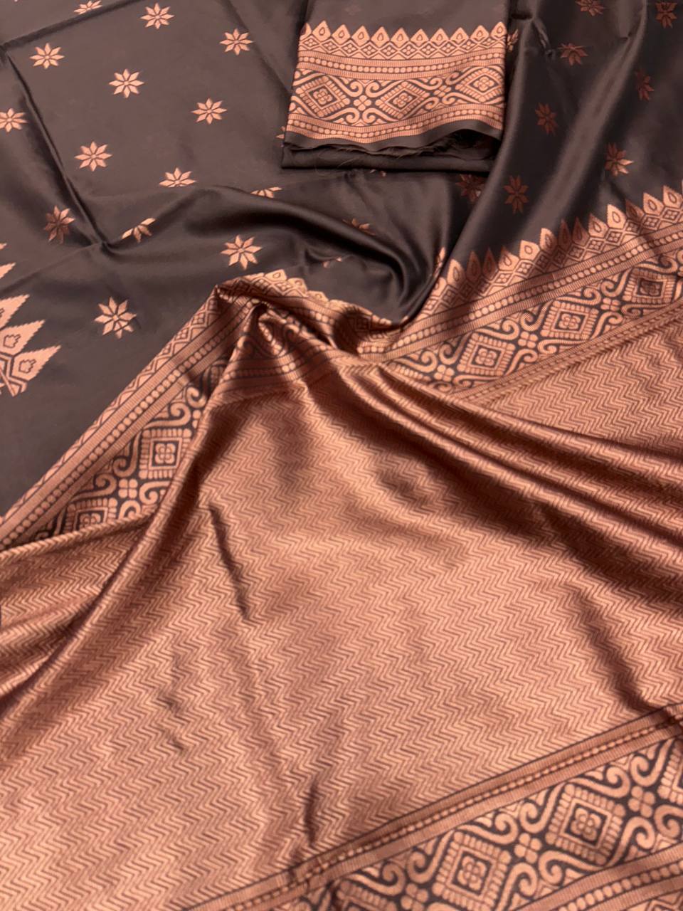 Lightweight Organic Banarasi Lichi Silk Wedding Saree