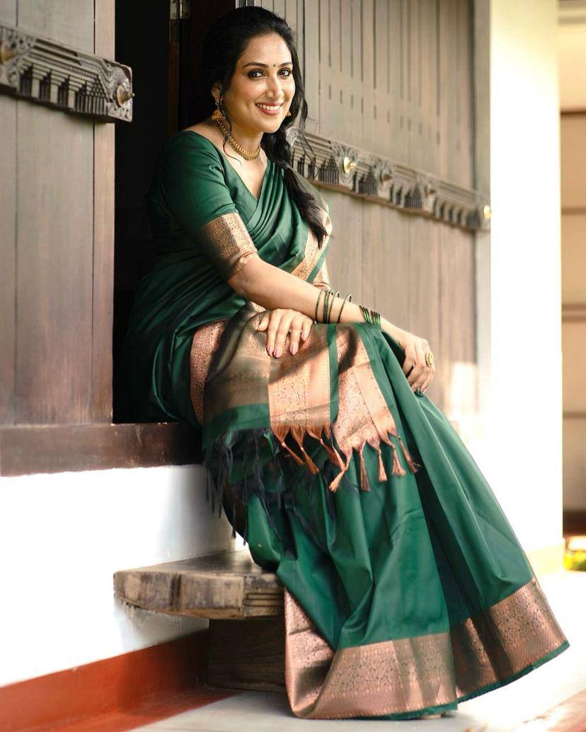 Feather Light Organic Banarasi Lichi Silk Wedding Saree