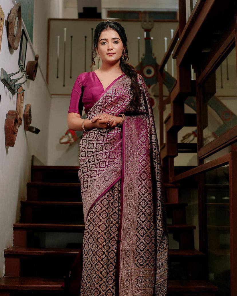 Rich Comfort Organic Banarasi Lichi Silk Wedding Saree