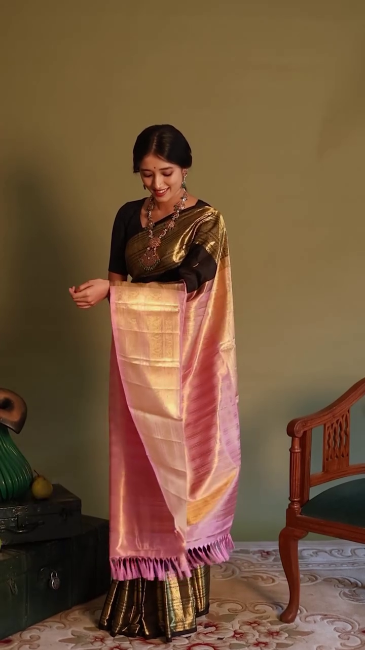 Devyani Kanchipuram Silk Saree